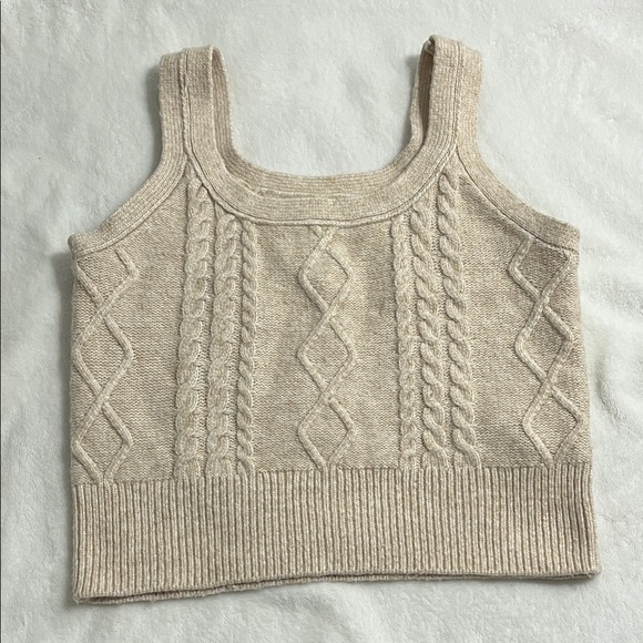 Jessica Simpson Light Tan Cable Knit Cardigan - Picture 5 of 8